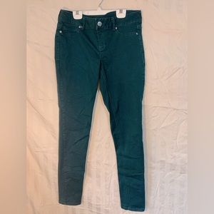 Skinning Jeans Maurice’s